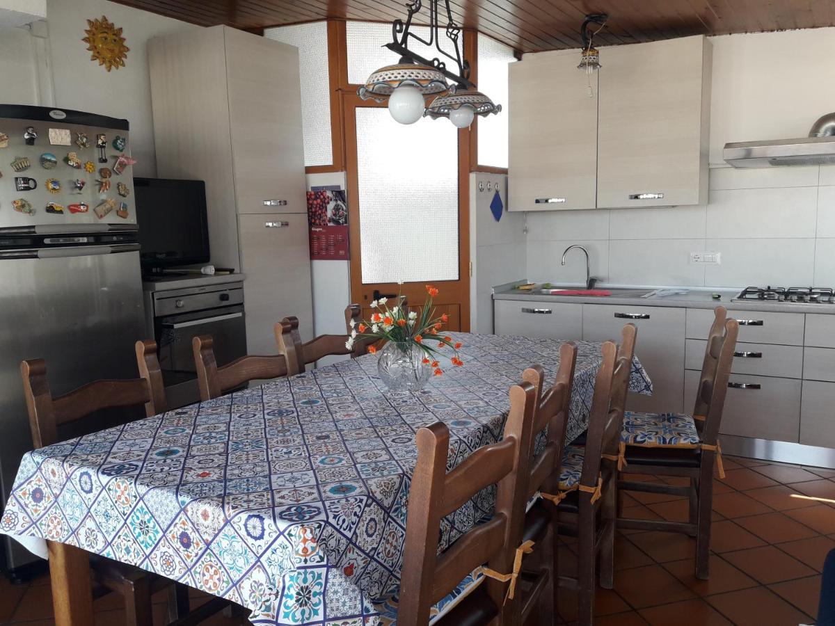 Casa Nupi Apartment Sant'Alessio Siculo Ngoại thất bức ảnh